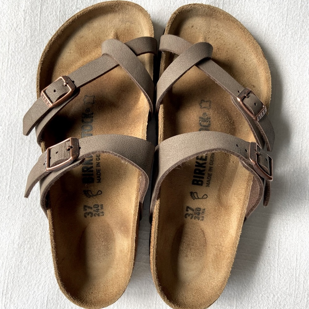 Birkenstocks Women 37 Size 6-6.5 Mayari Sandal in Mocha